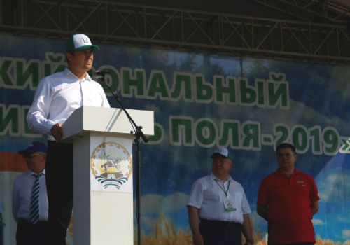 Ильшат Фазрахманов: впереди уборочная страда, но наряду с ней уделяем должное внимание и животноводству